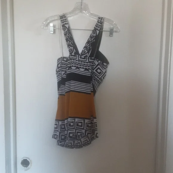 J.T.B. Beaded Criss Cross Back Tank Top Sz L - Picture 4 of 7